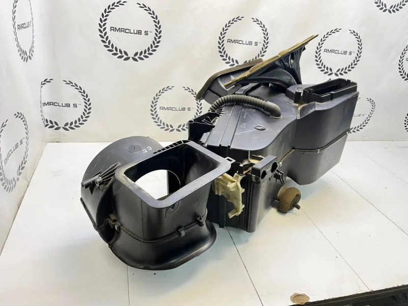 Корпус печки Volkswagen Passat B5 (3B) 1.8 ARG - миниатюра 6