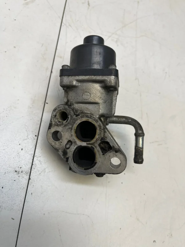 Клапан EGR Mazda 6 gg СЕДАН 2.0 2005 - миниатюра 6