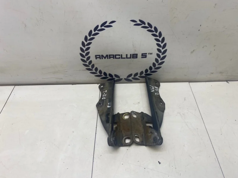 Петли капота Nissan Primera P11 1.6 GA16 1999 - изображение 1