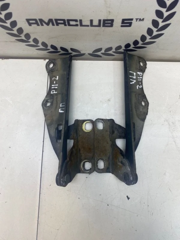 Петли капота Nissan Primera P11 1.6 GA16 1999 - миниатюра 2