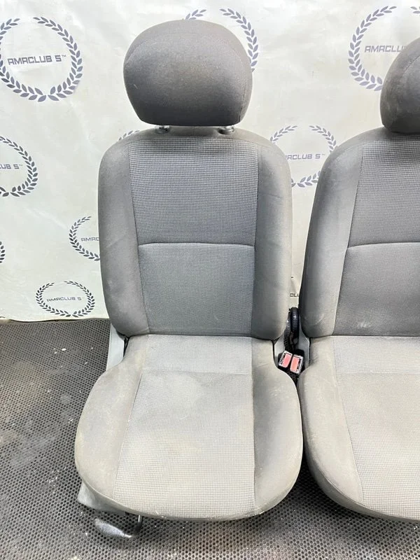 Сиденья передние Ford Focus 1 СЕДАН 1.8 ZETEC 2003 - миниатюра 7