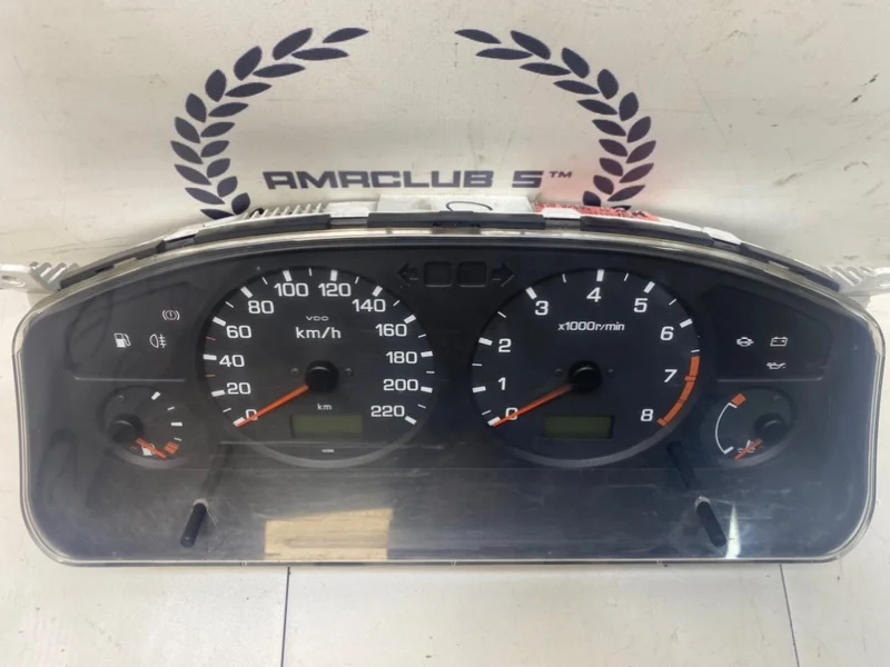Приборная панель Nissan Primera P11 1.6 GA16 1999