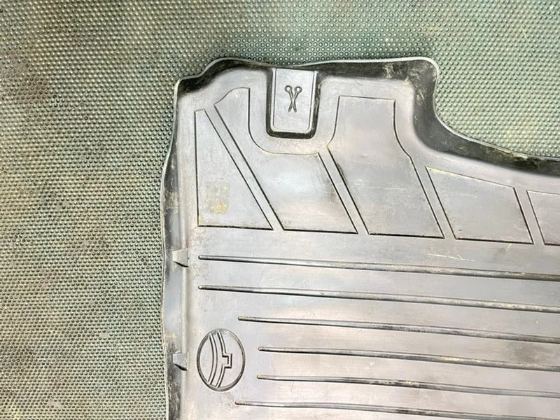 Коврик багажника Great Wall Safe 1 (G5) 2.2 491QE - миниатюра 8