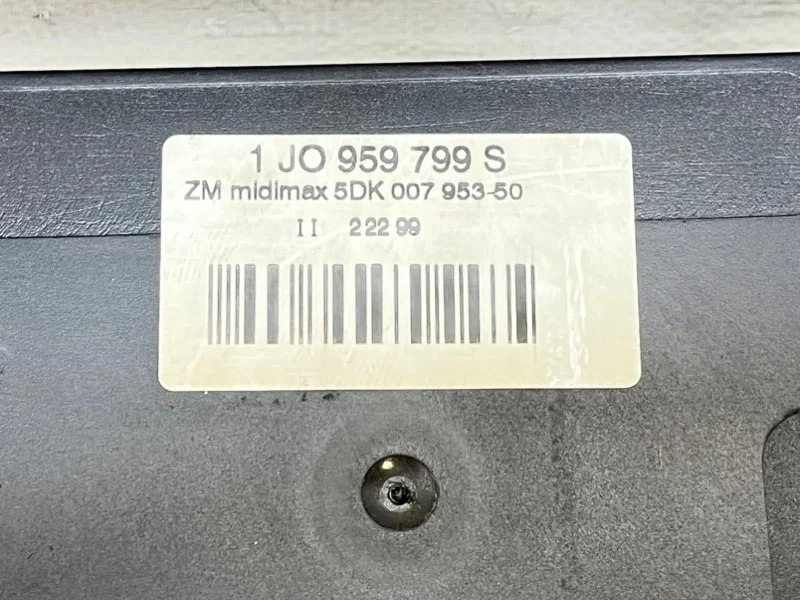 Блок комфорта Volkswagen Passat B5 (3B) 1.8 ARG - миниатюра 3