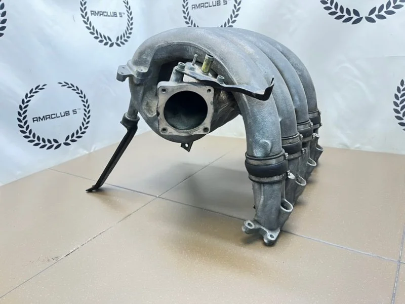Коллектор впускной Audi A4 B5 (8D) 1.8 ADR 1995 - миниатюра 7