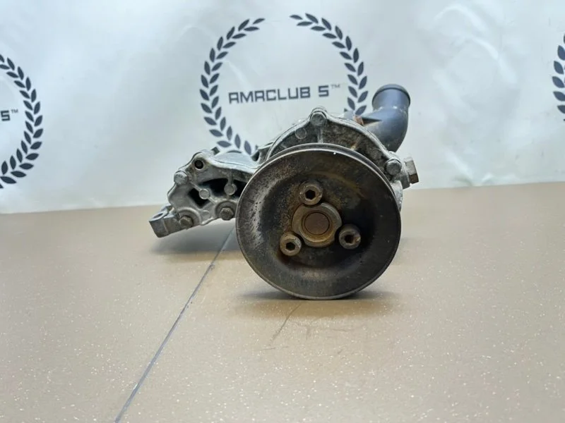 Помпа Audi A4 B5 (8D) 1.8 ADR 1995 - миниатюра 2