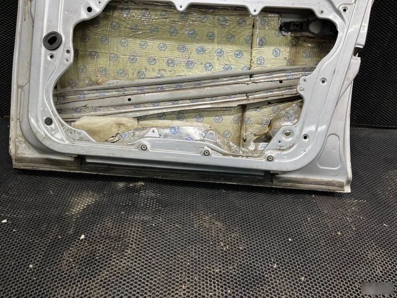 Дверь передняя правая Volkswagen Bora 1998-2005 - миниатюра 6