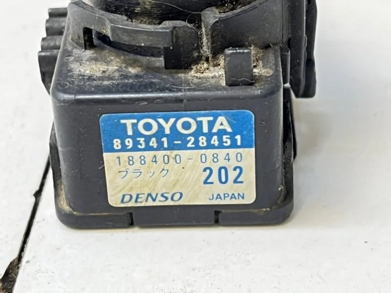 Датчик парковки задний Toyota Land Cruiser 11 - миниатюра 6