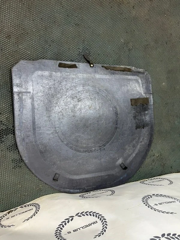 Пол багажника Hyundai Sonata 4 (EF) 2.0 G4GC - миниатюра 7