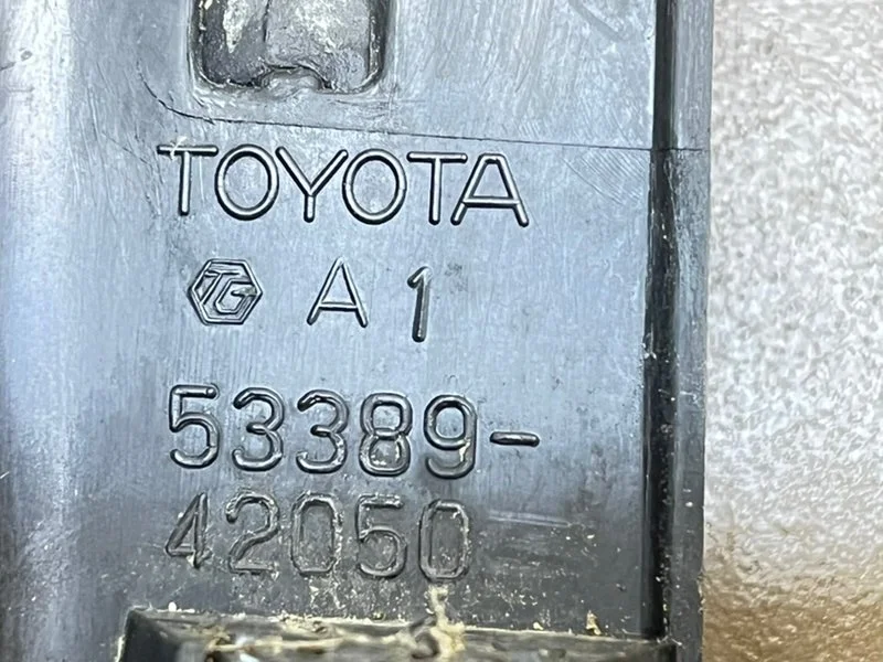 Накладка крыла передняя левая Toyota RAV4 (A40) - миниатюра 6