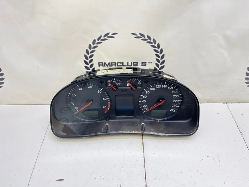 Приборная панель Volkswagen Passat B5 (3B) 1.8 ARG