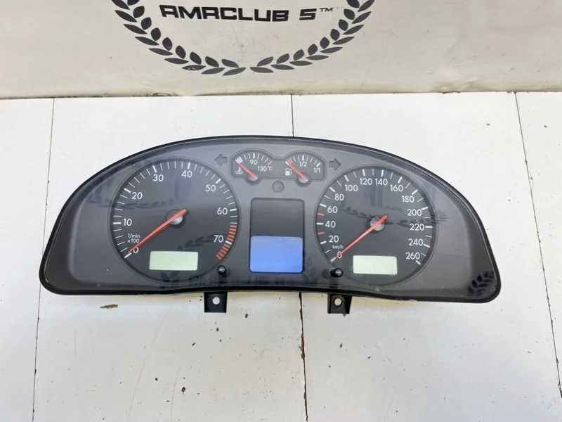 Приборная панель Volkswagen Passat B5 (3B) 1.8 ARG - миниатюра 6
