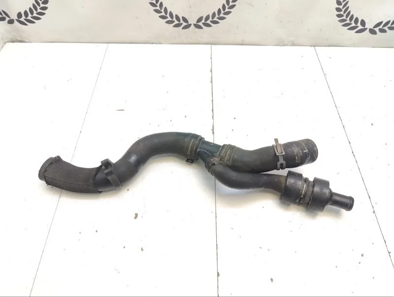Патрубок радиатора верхний Skoda Rapid 1 (NH3) 1.6 - миниатюра 8