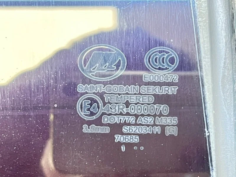 Форточка задняя правая Lifan X60 (W215) 2015 - миниатюра 5