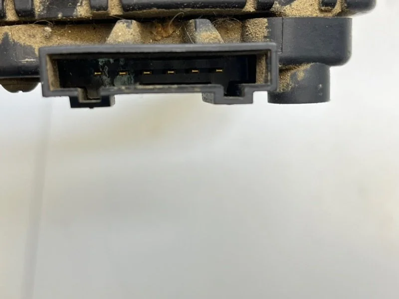 Педаль газа Volkswagen Passat B5 (3B) 1.8 ARG - миниатюра 9