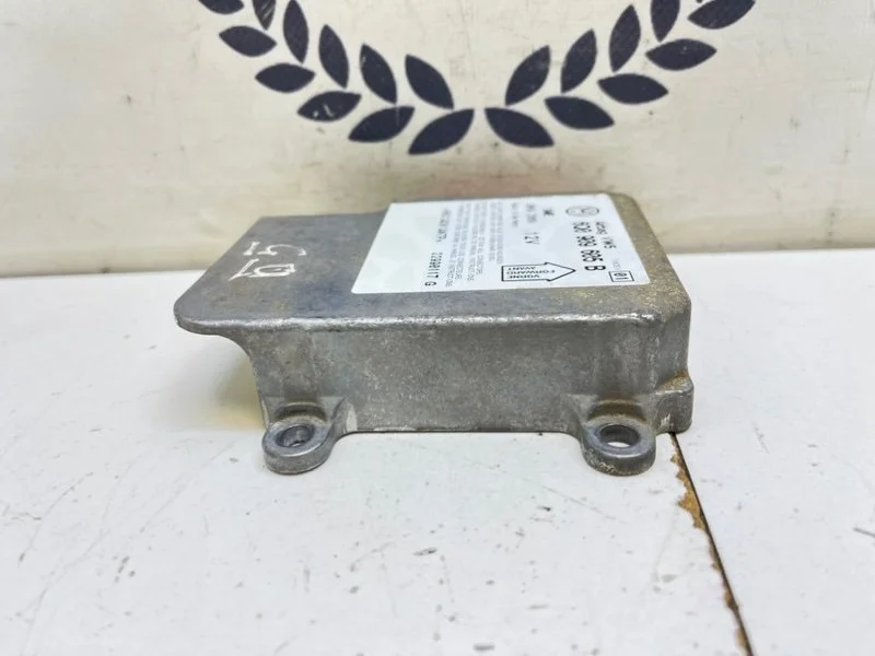 Блок управления Airbag Volkswagen Passat B5 (3B) - миниатюра 5
