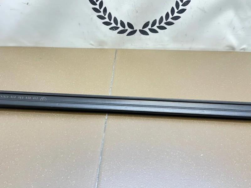 Бархотка внутренняя задняя левая Volkswagen Polo 5 - миниатюра 7