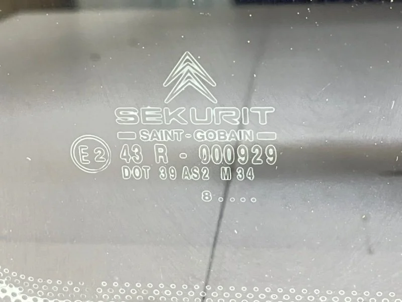 Форточка задняя левая Citroen Xsara 2000 - миниатюра 5