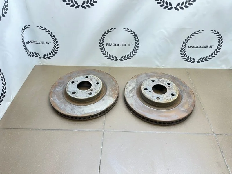 Диски тормозные передние Toyota RAV4 (A40) 2.0