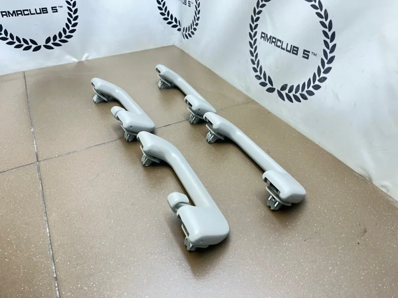 Ручки потолка Toyota RAV4 (A40) 2.0 3ZRFE 2014 - миниатюра 6
