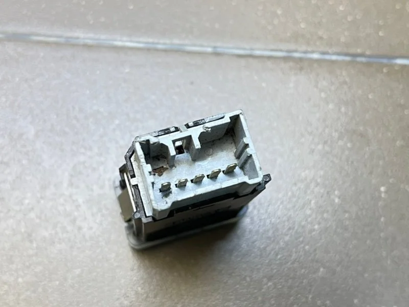 Кнопка ПТФ Great Wall Hover H2 2010 - миниатюра 7