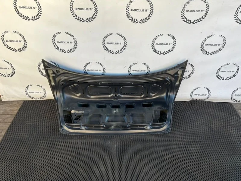 Крышка багажника BMW 3-Series (E46) 2001 - миниатюра 8