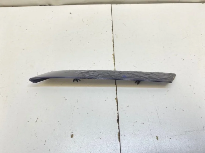 Накладка задней стойки правая Audi 80 (B4) 1992 - миниатюра 5