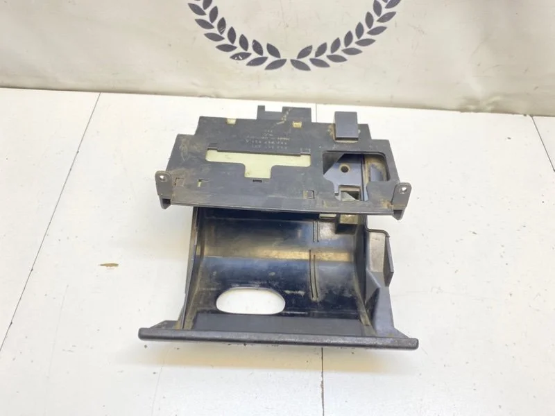 Пепельница Audi 80 (B3) 1990 - миниатюра 4