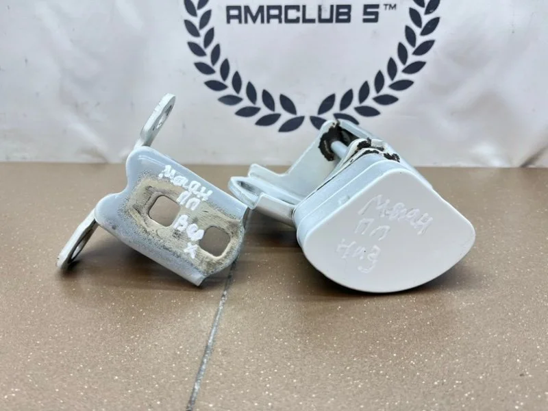 Петли передней правой двери Renault Megane 2 - миниатюра 8