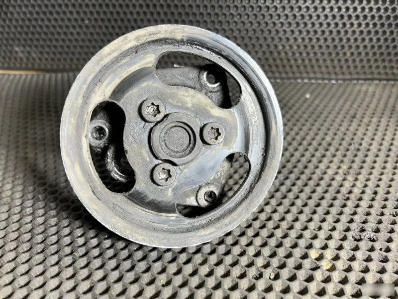 Водяная помпа Opel Vectra B 1999-2002 - миниатюра 2