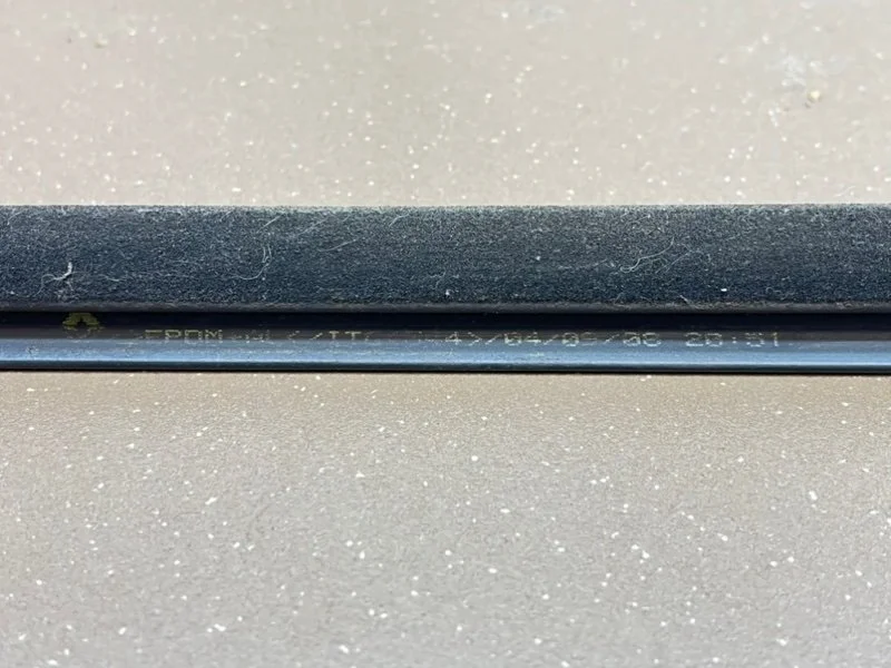 Бархотка внешняя передняя правая Renault Megane 2 - миниатюра 9