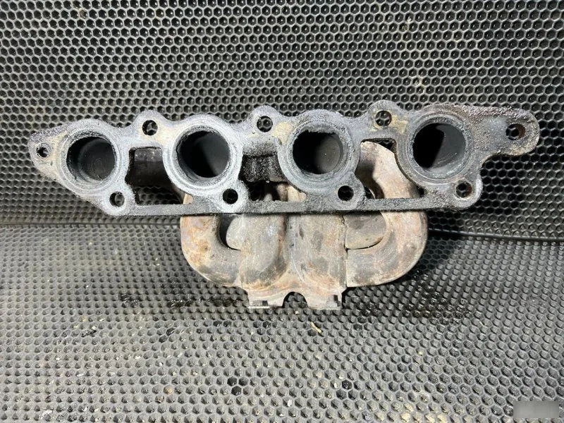 Выпускной коллектор Ford Focus 1.8 ZETEC 1998-2004 - миниатюра 5