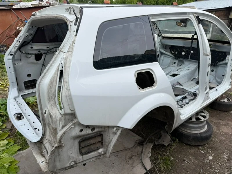 Кузов по частям Renault Megane 2 УНИВЕРСАЛ 1.6 - миниатюра 2
