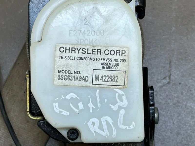 Ремень безопасности передний правый Chrysler - миниатюра 9