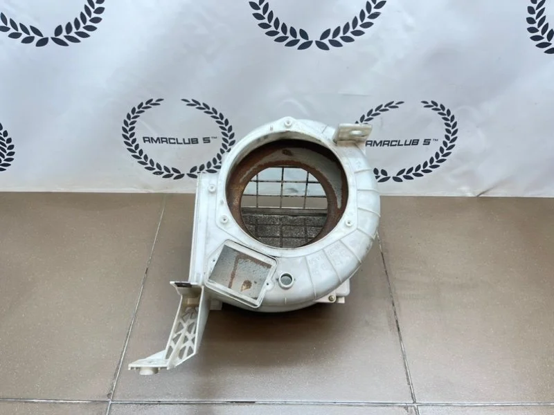 Корпус мотора печки Mazda 626 (GE) 1997