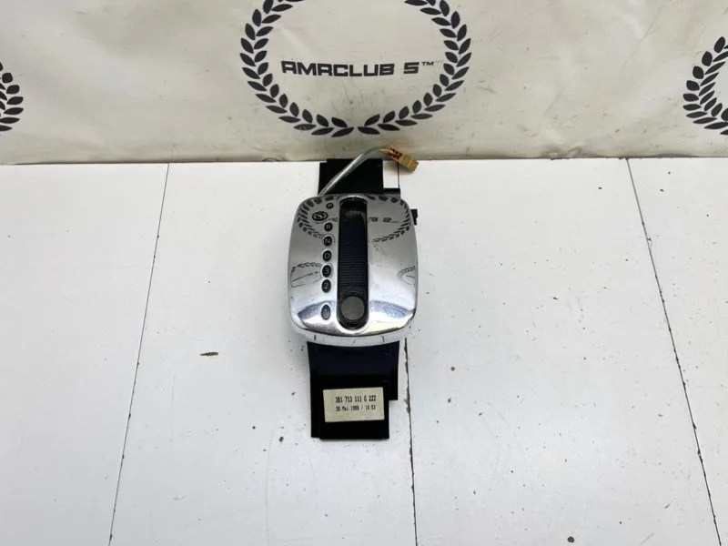 Консоль КПП Volkswagen Passat B5 (3B) 1.8 ARG - миниатюра 2