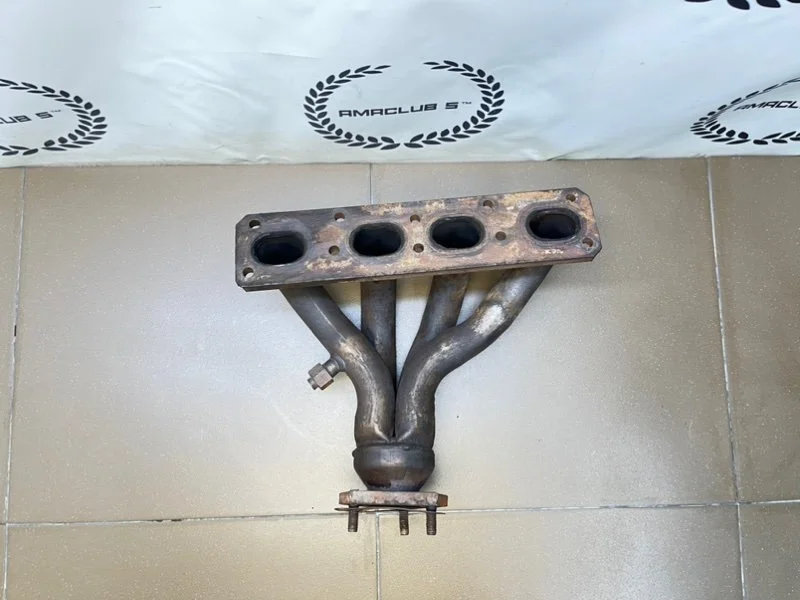 Выпускной коллектор Mazda 626 (GE) 1.8 FP 1997 - миниатюра 8