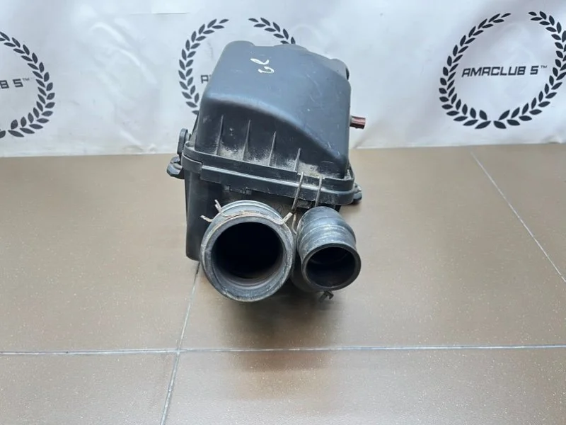 Корпус воздушного фильтра Mazda 626 (GE) 1.8 FP - миниатюра 5