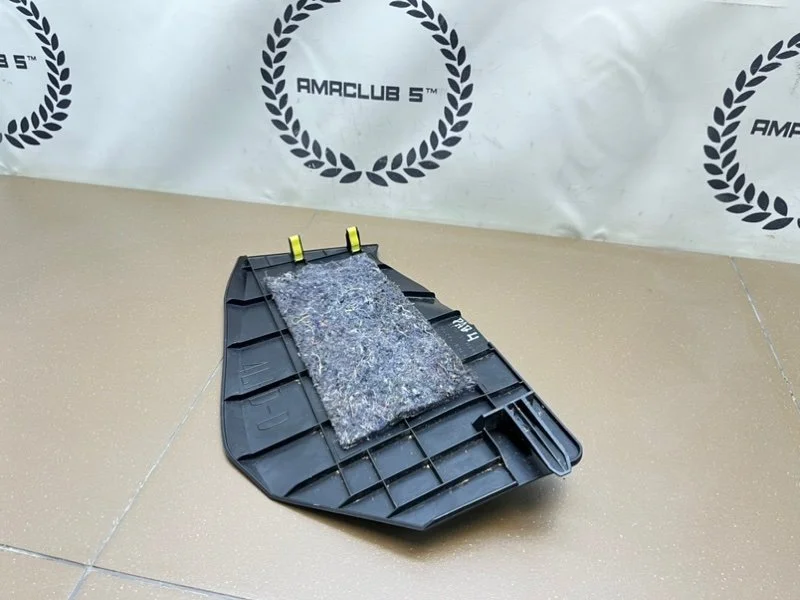 Накладка консоли левая Toyota RAV4 (A40) 2.0 3ZRFE - миниатюра 8