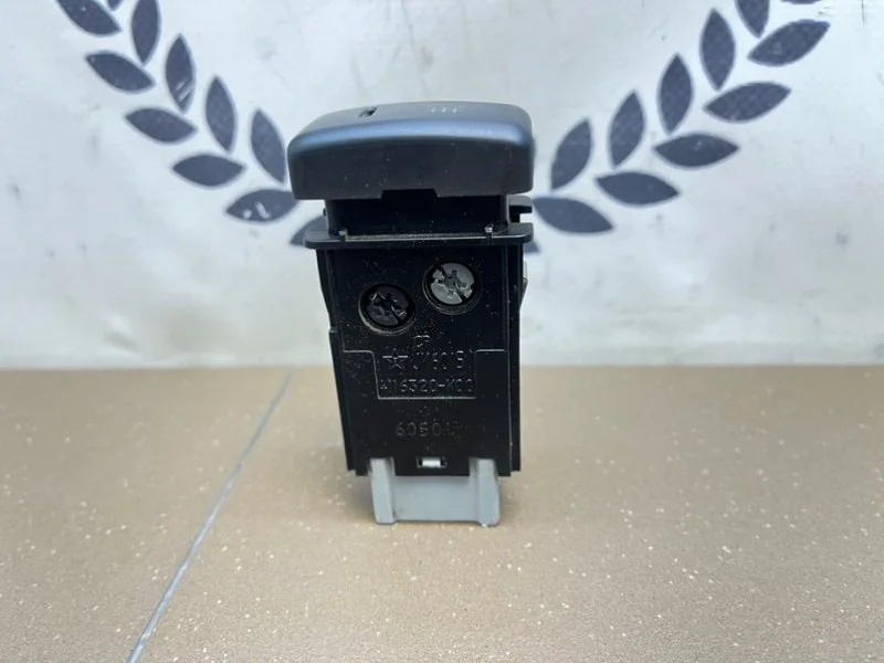 Кнопка ПТФ Great Wall Hover H3 2012 - миниатюра 6