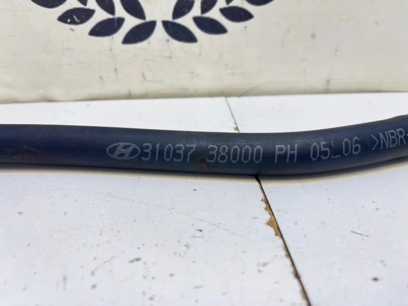 Шланг топливный Hyundai Sonata 4 (EF) 2.0 G4GC - миниатюра 3