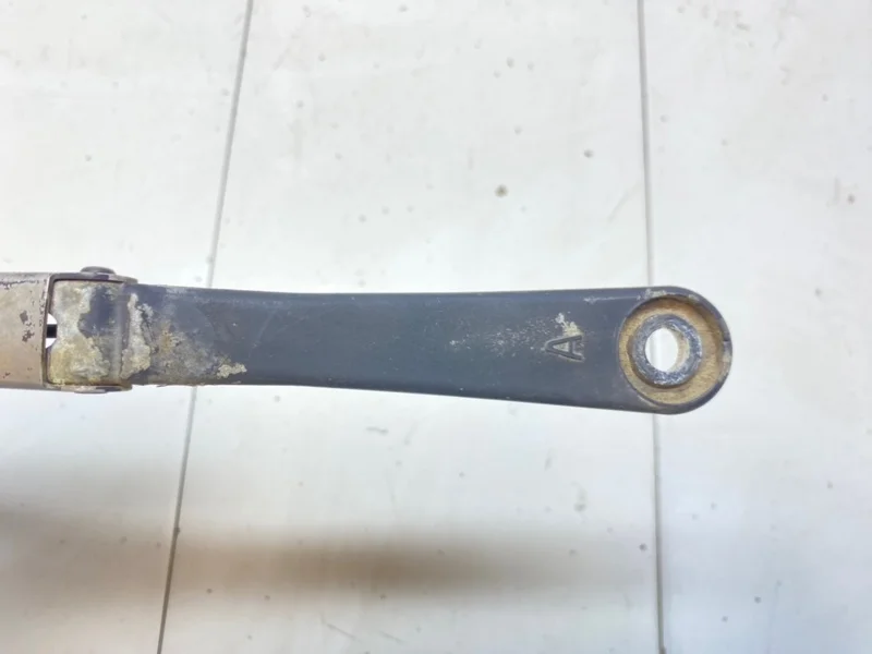 Поводок стеклоочистителя правый Nissan Almera n15 - миниатюра 6
