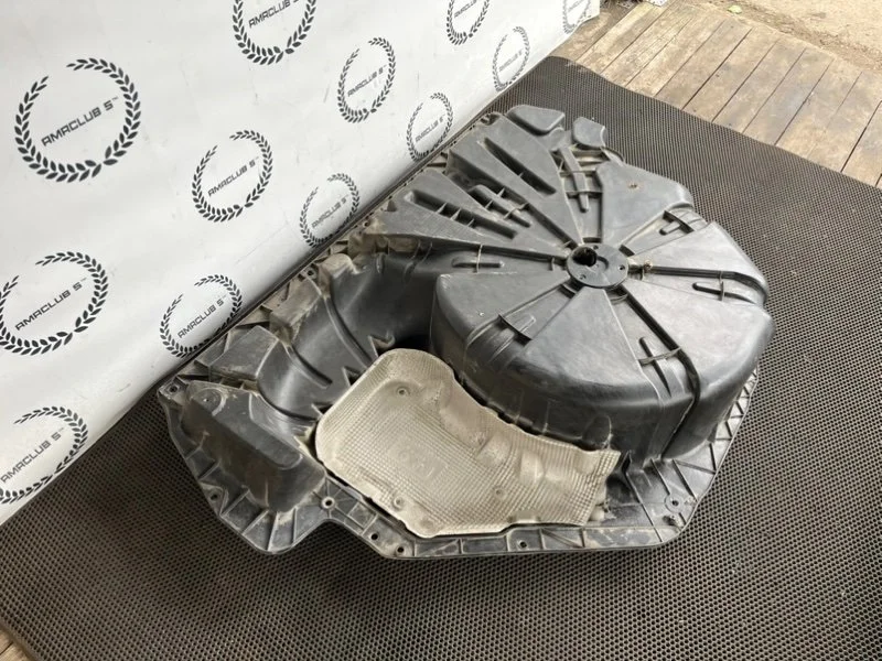 Ниша запасного колеса Renault Megane 2 УНИВЕРСАЛ - миниатюра 7