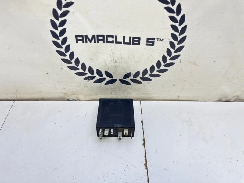 Реле дворников Volkswagen Passat B5 (3B) 1.8 ARG
