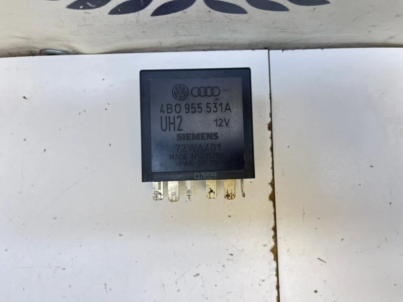 Реле дворников Volkswagen Passat B5 (3B) 1.8 ARG - миниатюра 2