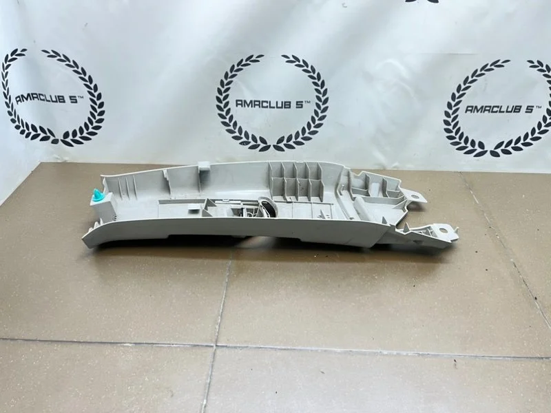 Обшивка центральной стойки левая Toyota RAV4 (A40) - миниатюра 6