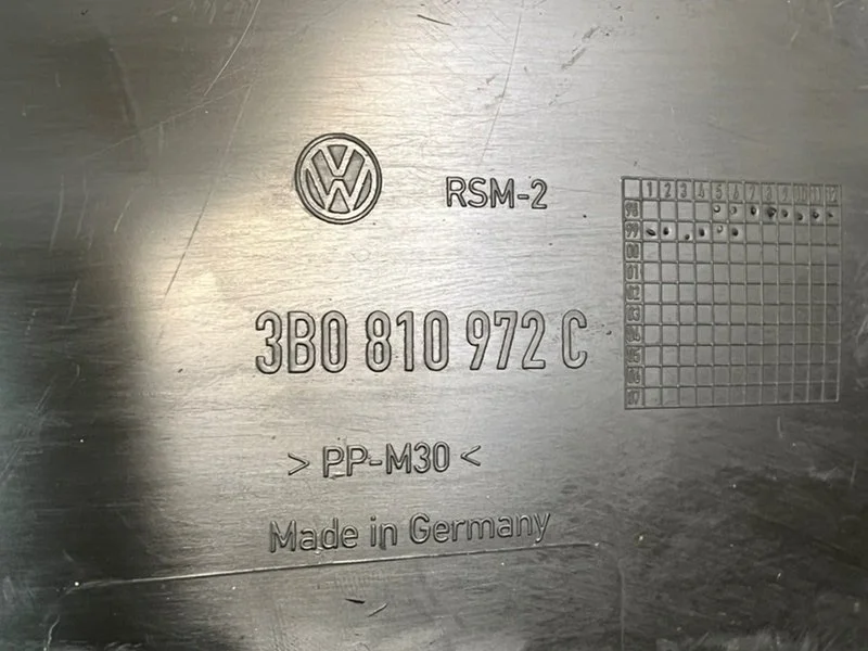 Подкрылок задний правый Volkswagen Passat B5 (3B) - миниатюра 9
