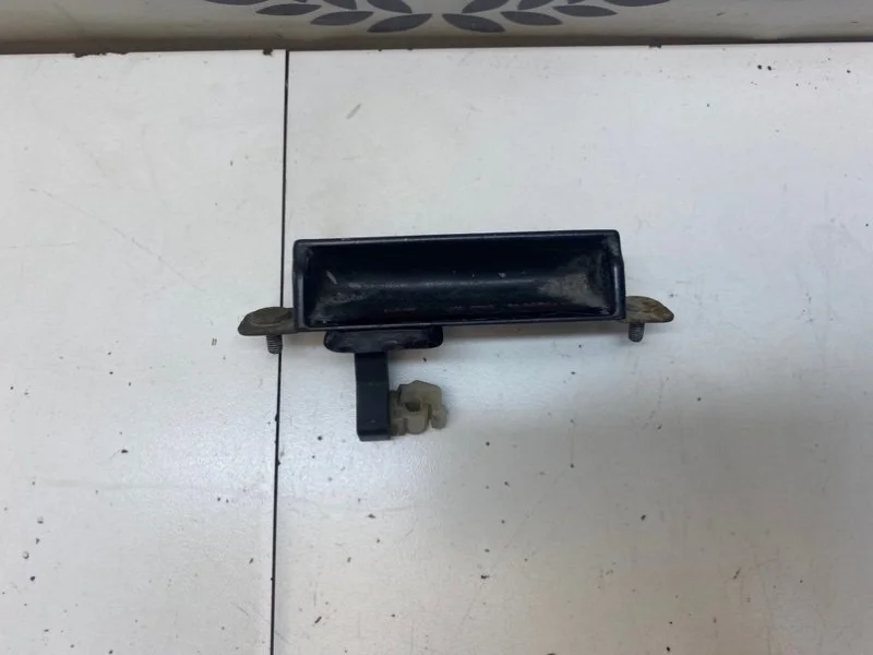 Ручка двери багажника Mazda CX-7 2.3 L3-VDT 2008 - миниатюра 2
