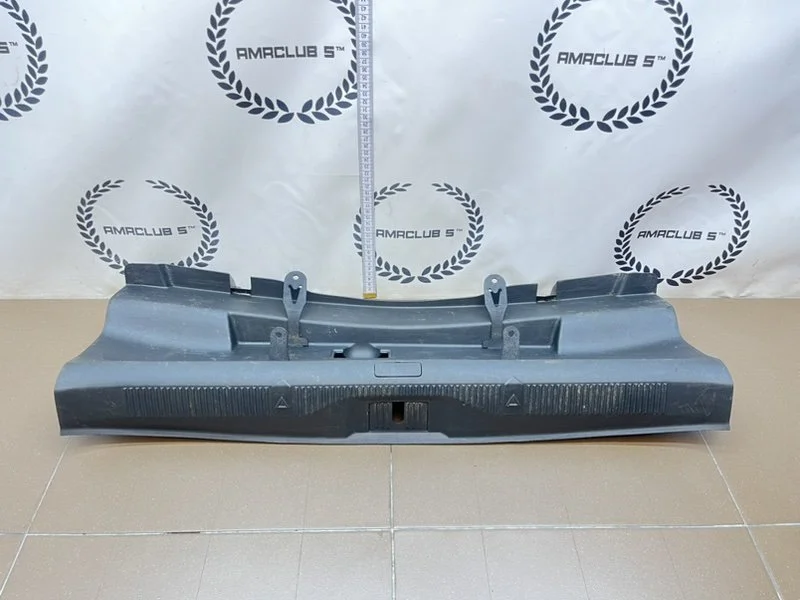 Накладка задней панели Skoda Octavia 2 A5(1Z) 2012 - изображение 1