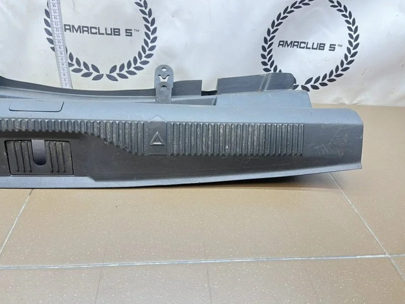Накладка задней панели Skoda Octavia 2 A5(1Z) 2012 - миниатюра 3
